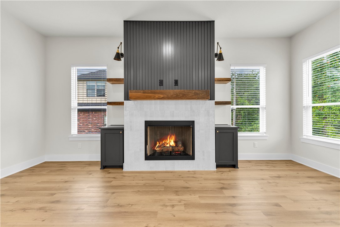 Maloree Woods Add Siloam Spgs - Residential