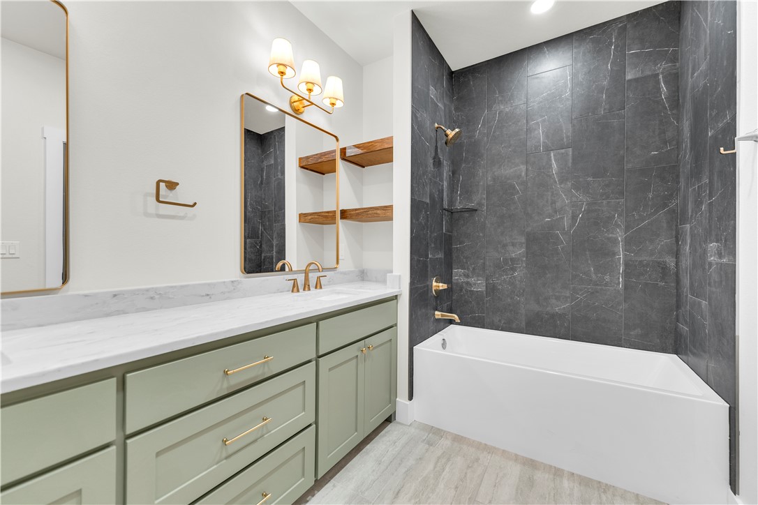 Maloree Woods Add Siloam Spgs - Residential