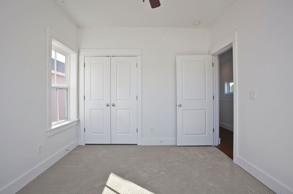 T J Hollands Sub Bentonville - Residential