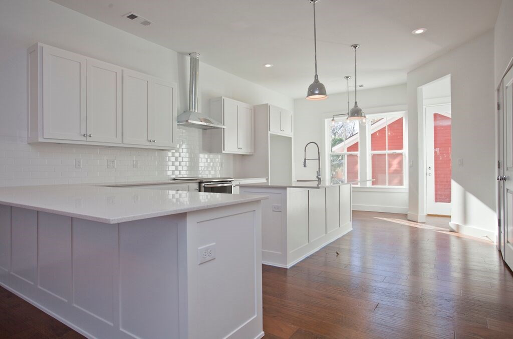 T J Hollands Sub Bentonville - Residential
