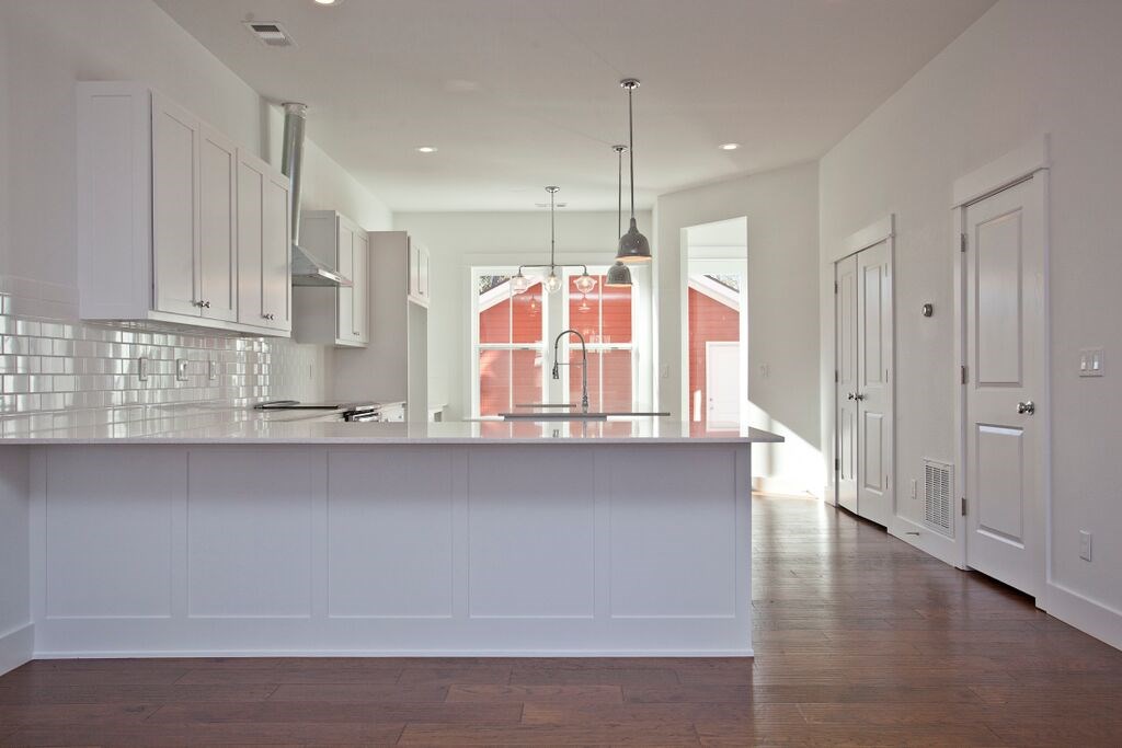 T J Hollands Sub Bentonville - Residential