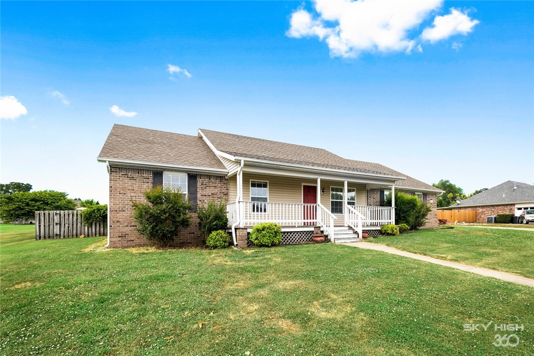 Weston Hills Sub Ph I Cave Spgs - Residential