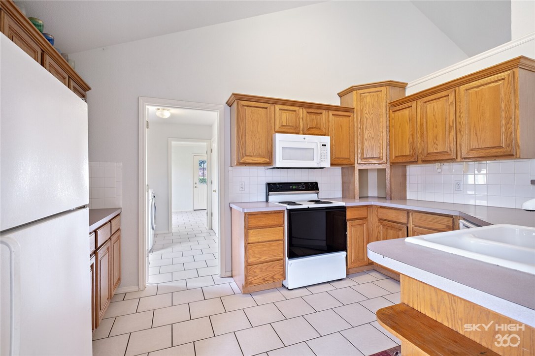 Weston Hills Sub Ph I Cave Spgs - Residential