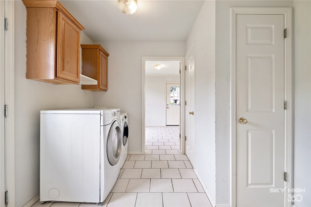 Weston Hills Sub Ph I Cave Spgs - Residential