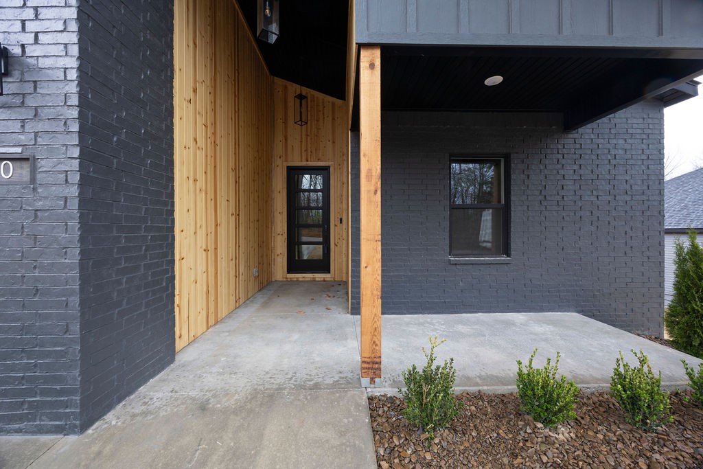 Banff Sub-Bvv - Residential Lease