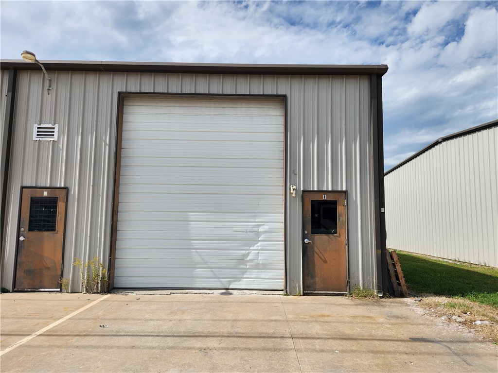 Industrial Park #2 - Commercial Lease