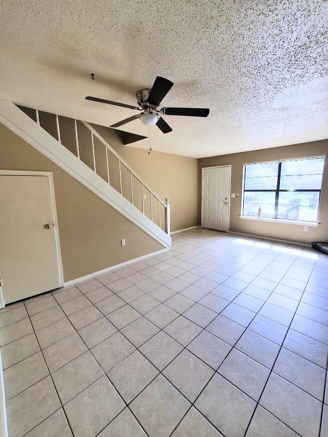 n/a - Residential Lease