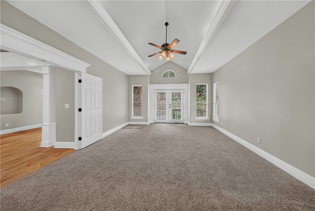 Deerpath Estates Ph I - Residential