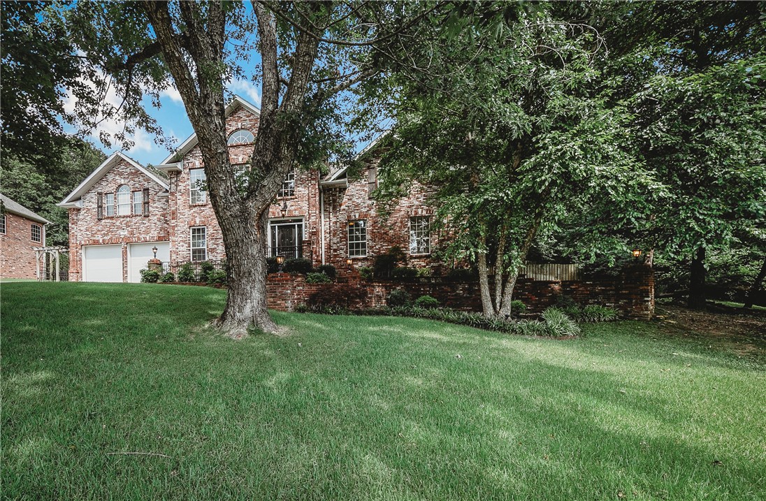 Deerpath Estates Ph I - Residential