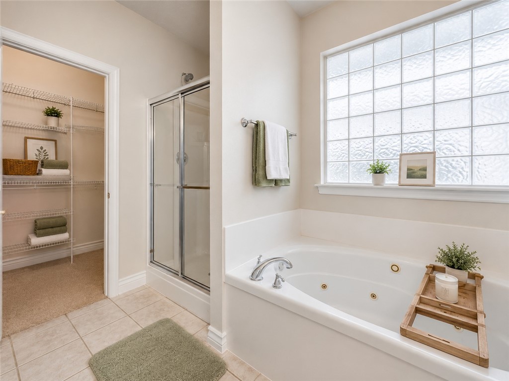 Ridgecrest Meadows Ph 2 Rogers - Residential