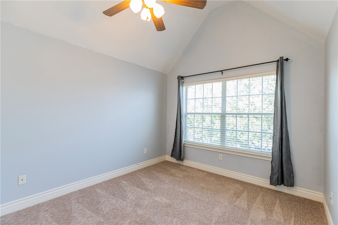Ridgecrest Meadows Ph 2 Rogers - Residential