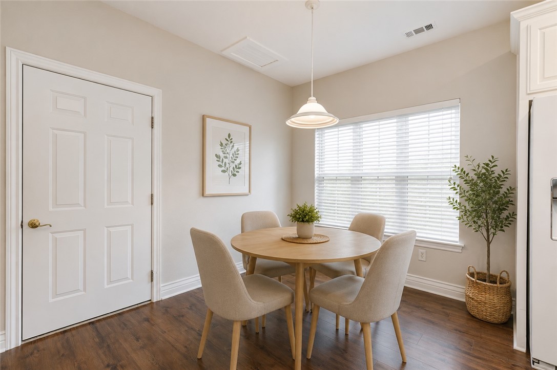 Ridgecrest Meadows Ph 2 Rogers - Residential