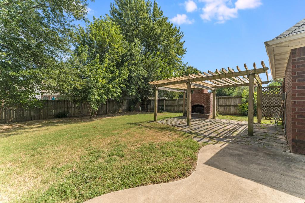 Ridgecrest Meadows Ph 2 Rogers - Residential