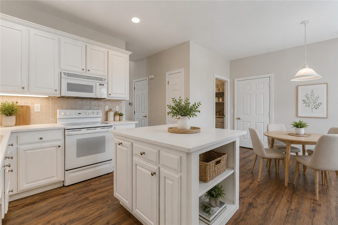 Ridgecrest Meadows Ph 2 Rogers - Residential