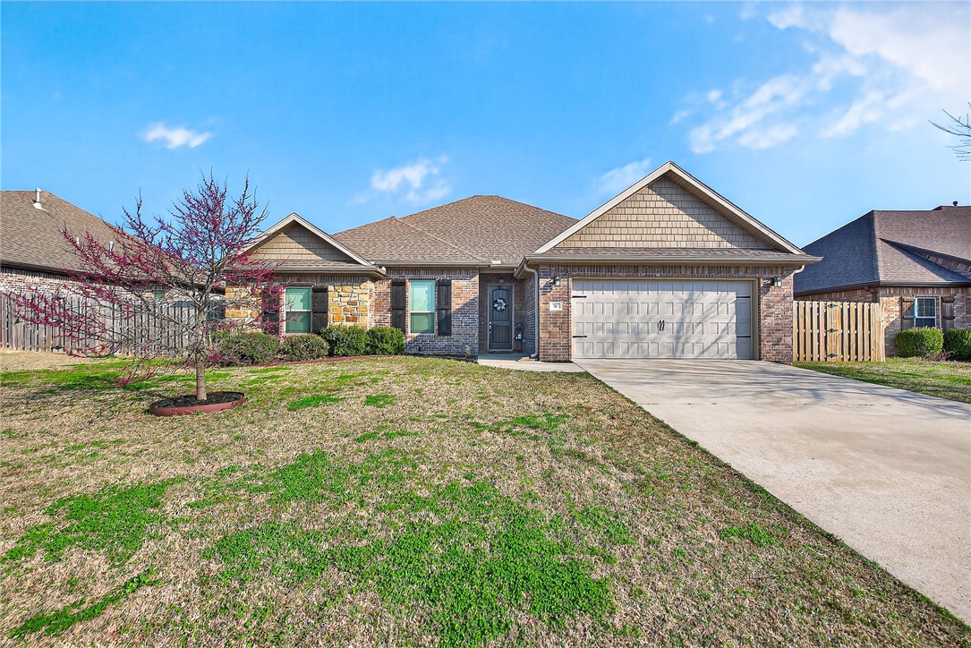 An excellent opportunity in one of Northwest Arkansas’s fastest-growing areas, this move-in ready 4-bedroom home offers bright, open living spaces designed for everyday comfort and entertaining. Granite countertops and updated backsplashes add a clean, modern touch to the kitchen and bathrooms. Enjoy the extended patio and pergola, perfect for relaxing or hosting guests. Conveniently located near Bentonville schools, shopping, dining, and parks, this home combines comfort, convenience, and outdoor living in a prime Northwest Arkansas location.