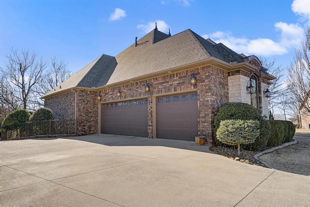 Estates At Brush Creek - Residential