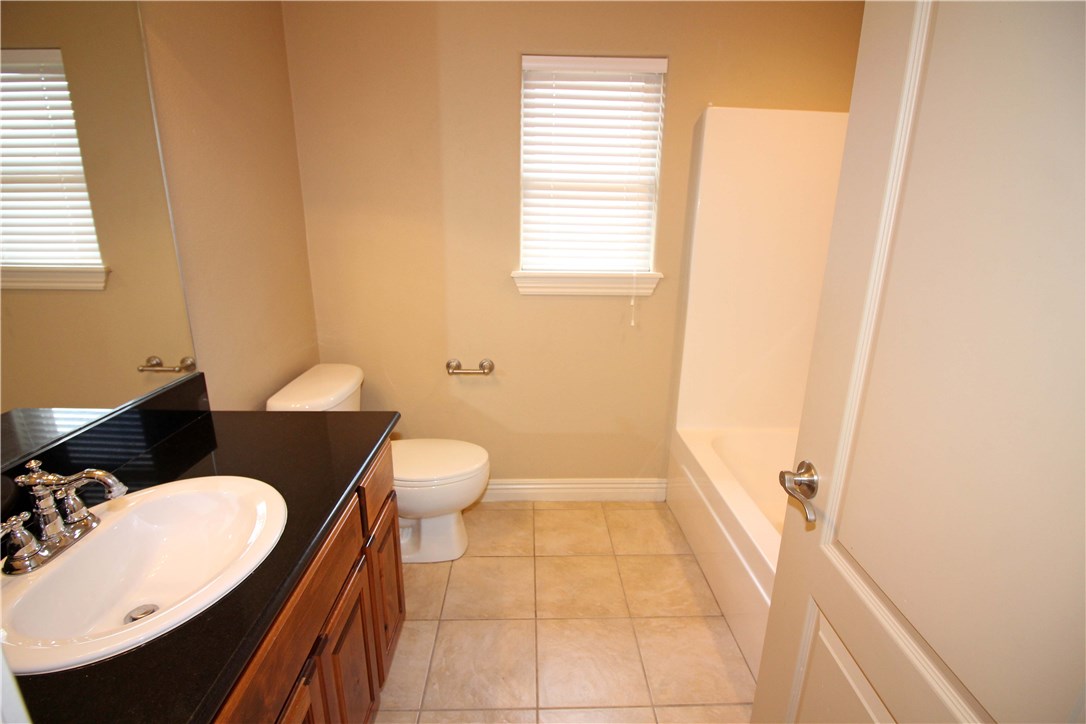 Kensington Hills Centerton - Residential Lease