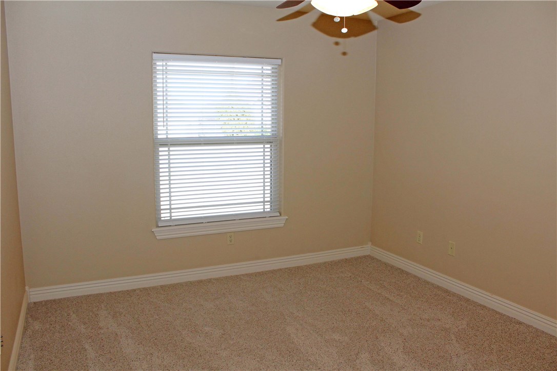 Kensington Hills Centerton - Residential Lease