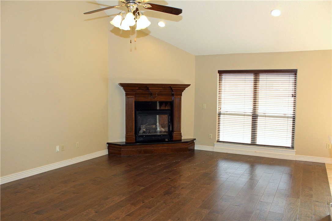 Kensington Hills Centerton - Residential Lease