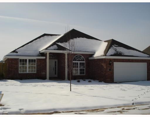 Clower Sub Rogers - Residential Lease
