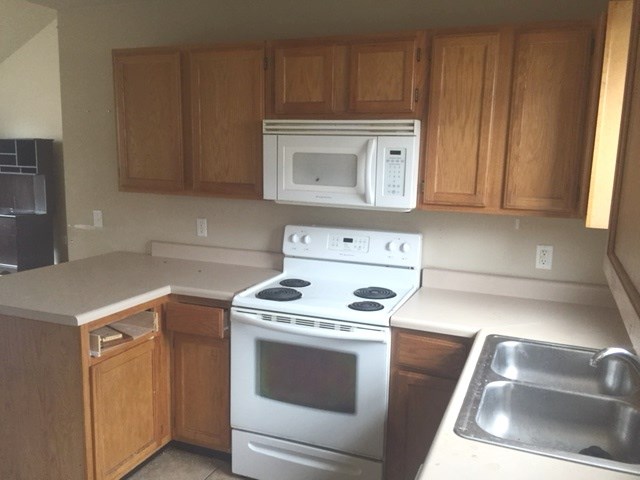 Butterfield Gardens Ph III - Residential