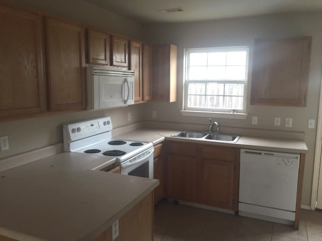 Butterfield Gardens Ph III - Residential