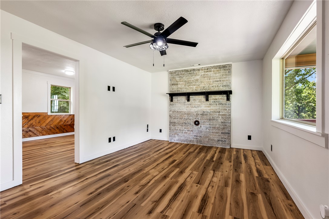 War Eagle Cove Sub - Residential