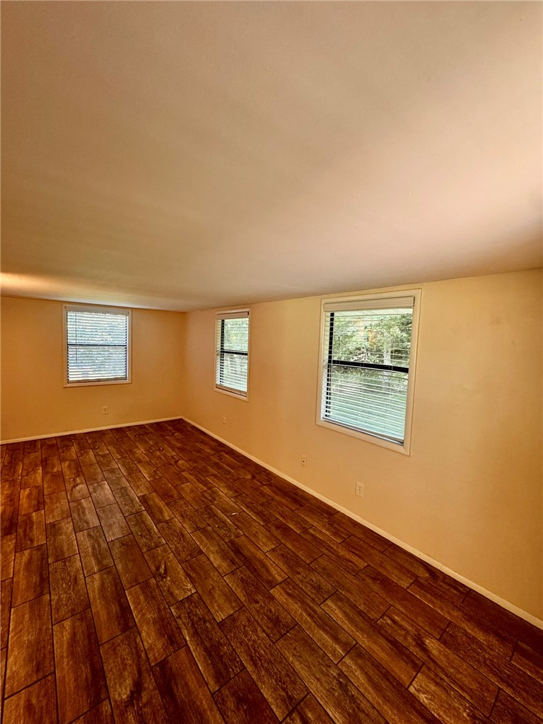 Dutchmans 1st Add Rurban - Residential Lease