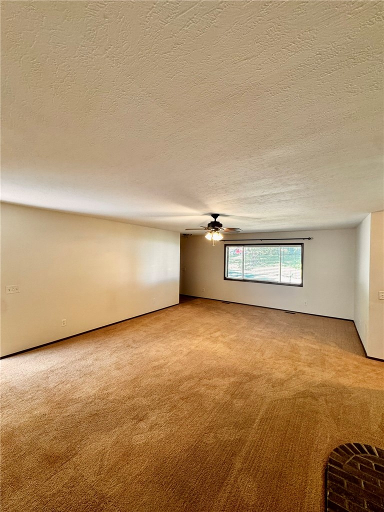 Dutchmans 1st Add Rurban - Residential Lease