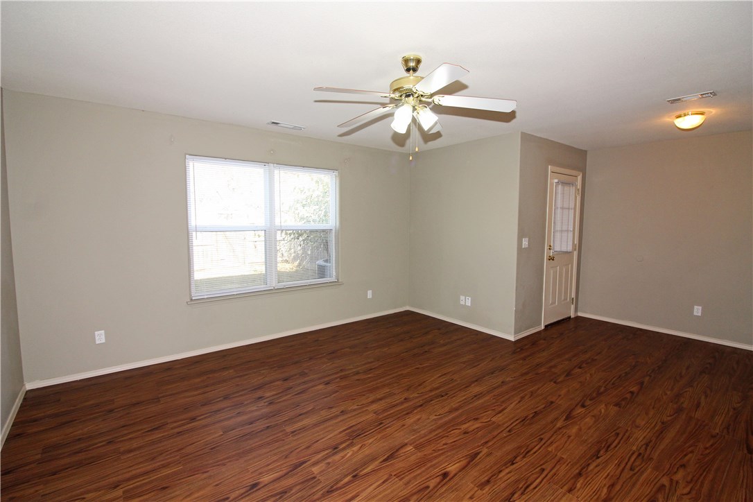 Stonegate Sub Bentonville - Residential Lease