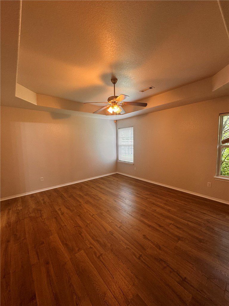 East Creek Place - Residential Lease