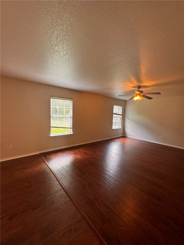 East Creek Place - Residential Lease