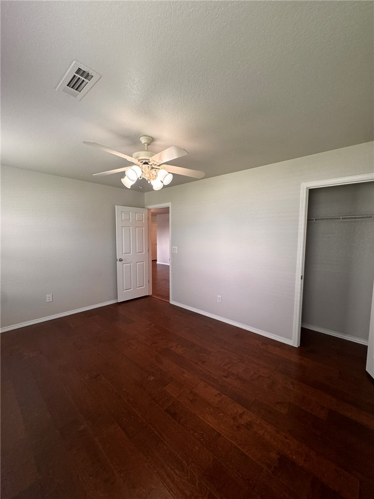 East Creek Place - Residential Lease