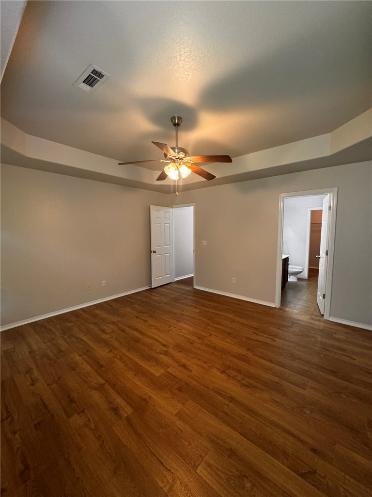 East Creek Place - Residential Lease
