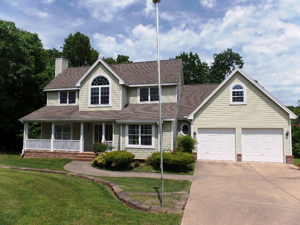 Edgewood Suburban Est-Rurban - Residential