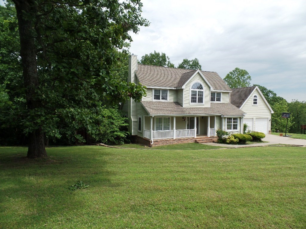 Edgewood Suburban Est-Rurban - Residential