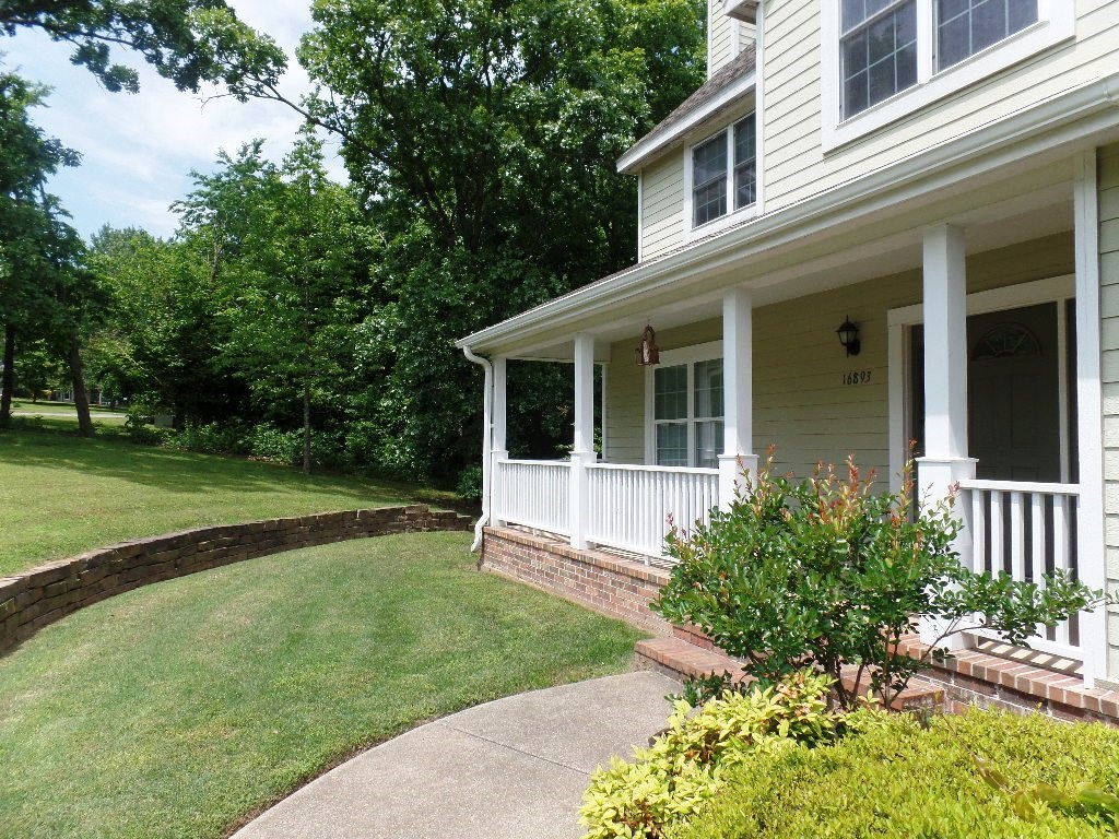 Edgewood Suburban Est-Rurban - Residential