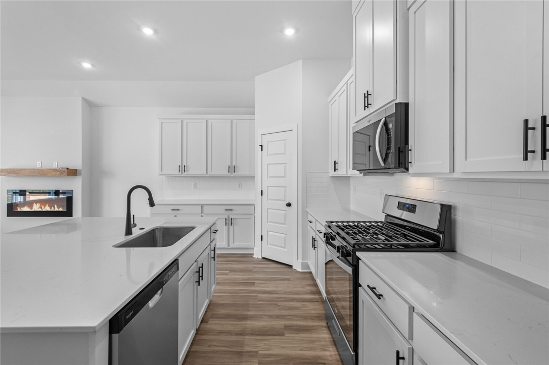 Hillcrest - Residential Lease