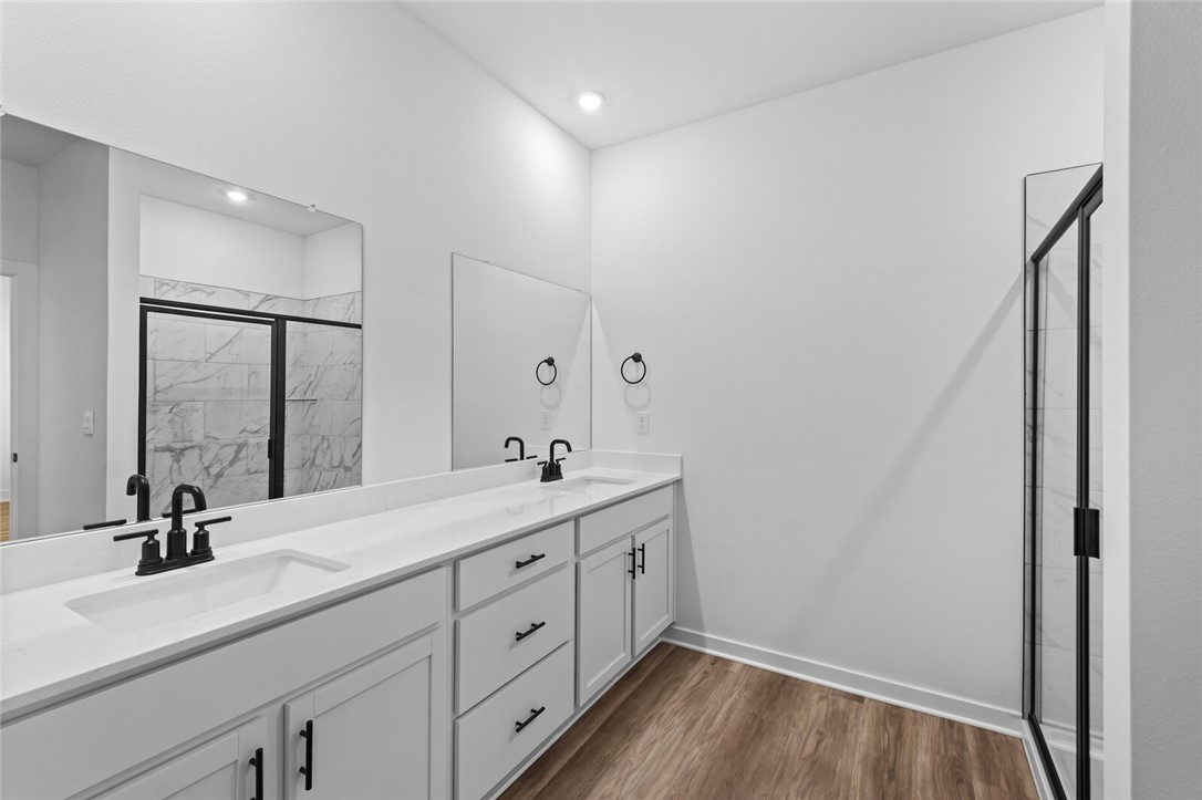 Hillcrest - Residential Lease