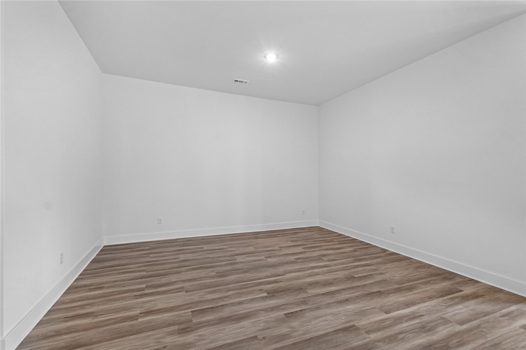 Hillcrest - Residential Lease
