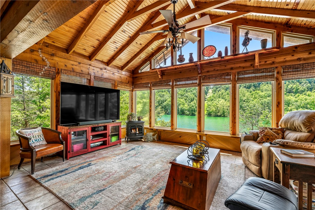 Lowell Point - Residential