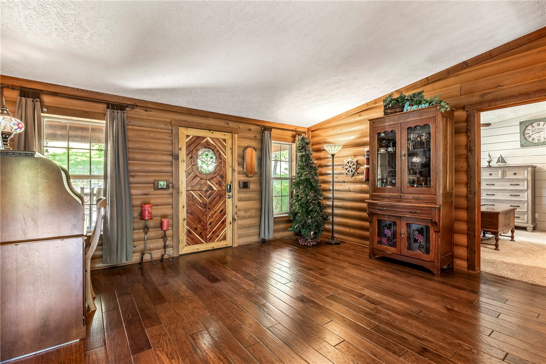 Lowell Point - Residential
