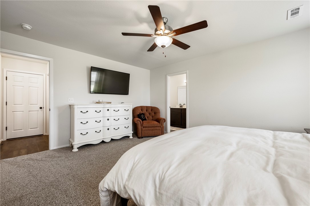 Lakewood Crossing - Residential Lease
