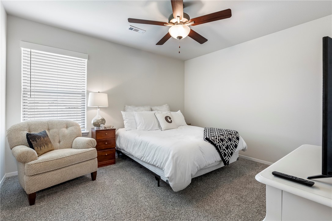 Lakewood Crossing - Residential Lease