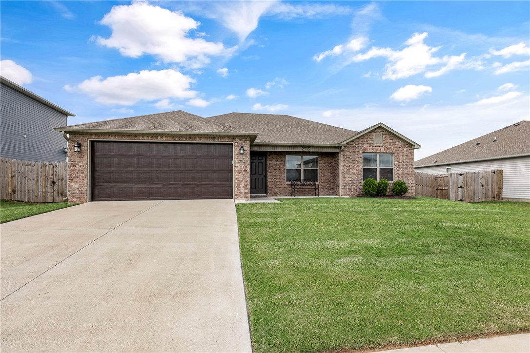 Lakewood Crossing - Residential Lease