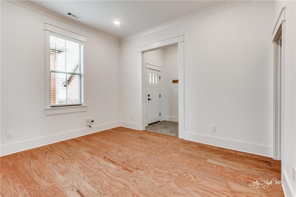 Mission Heights Dev Ph I - Residential Lease