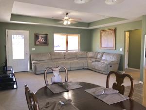 Highland Pointe - Residential
