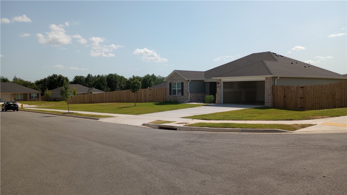 HOPE HILL SUB-BENTONVILLE - Residential Lease