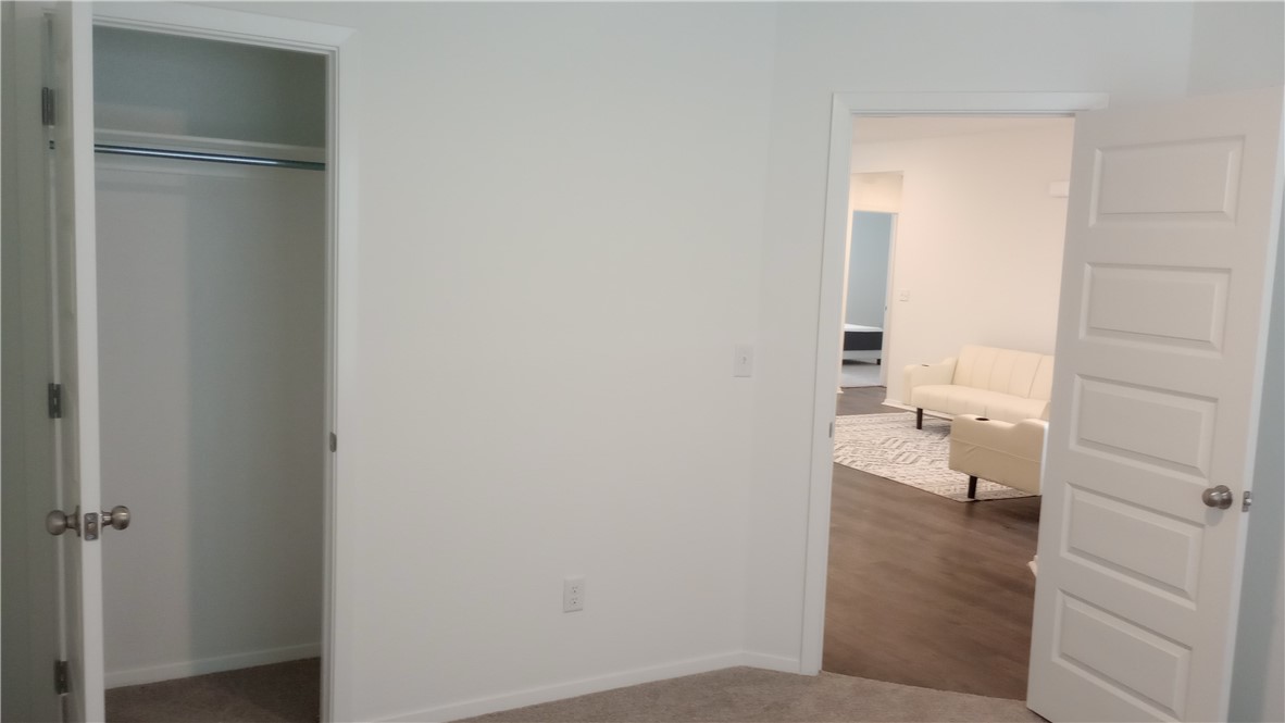 HOPE HILL SUB-BENTONVILLE - Residential Lease