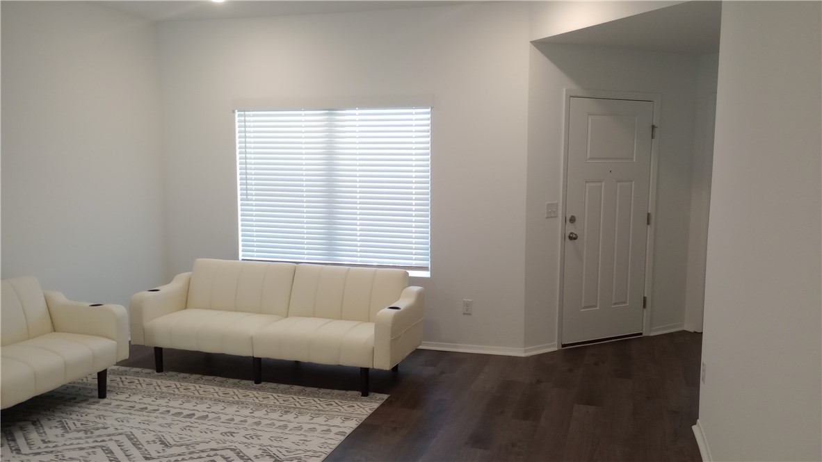 HOPE HILL SUB-BENTONVILLE - Residential Lease